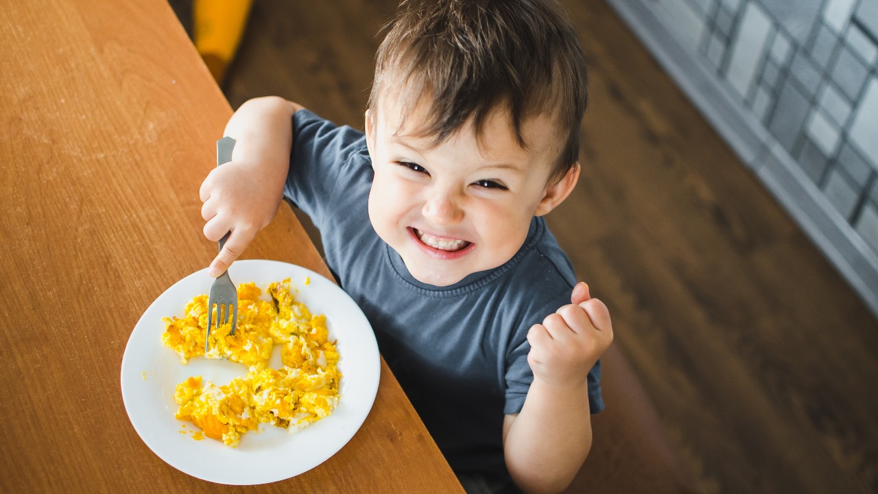 Inmunoterapia oral: esperanza para que los niños superen la alergia al huevo