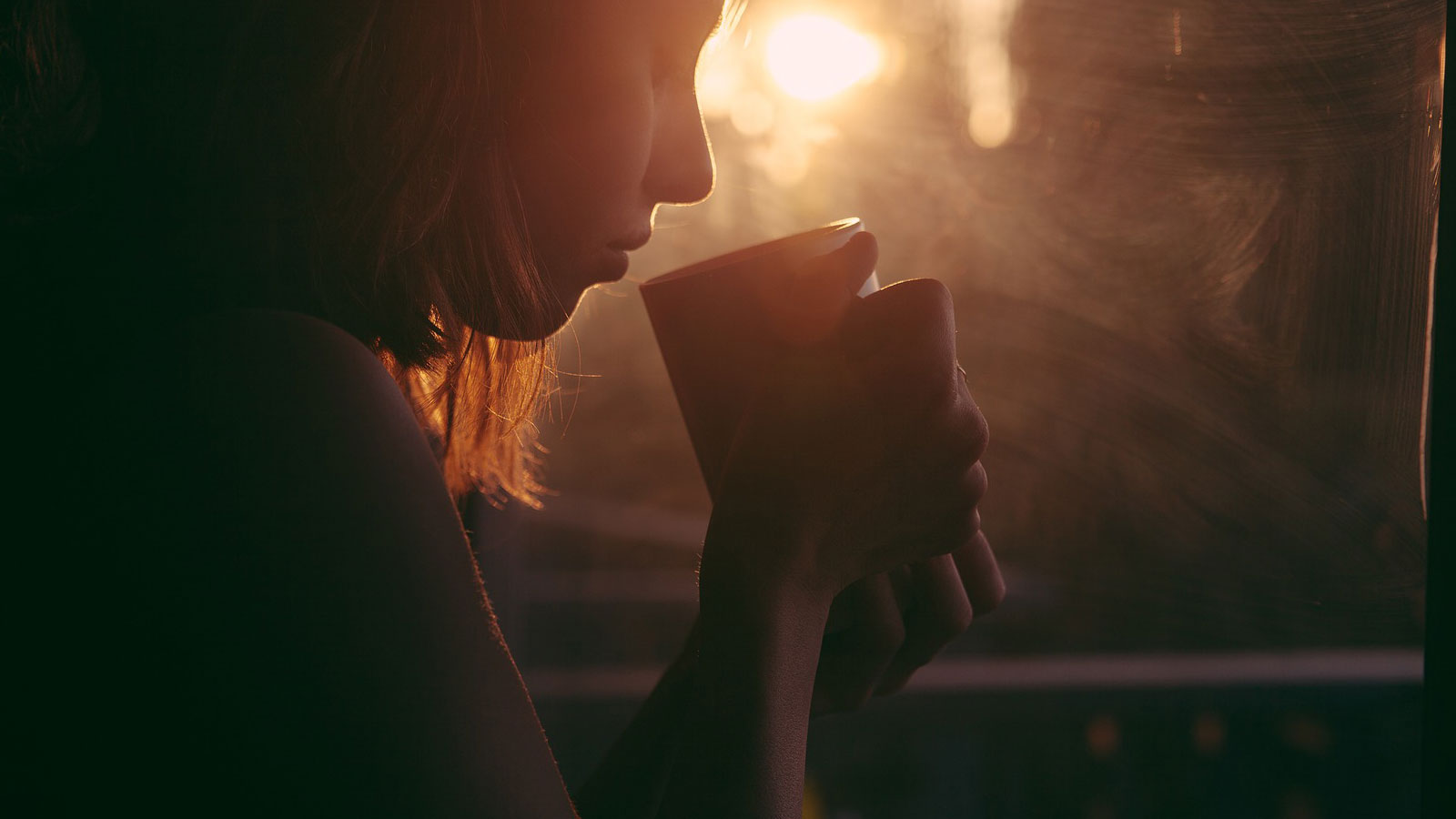 El café mañanero o el té de media tarde podrían beneficiar al hígado