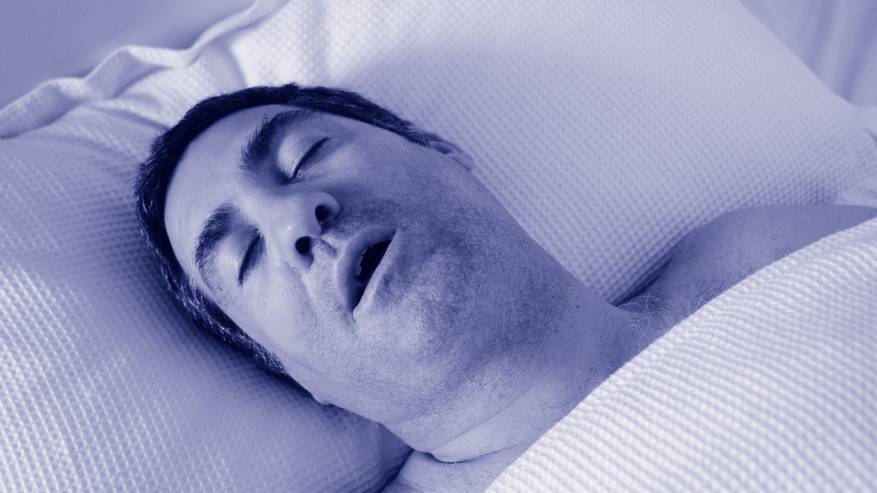 La apnea del sueño se ha relacionado con el glaucoma. ¿Estás en riesgo?