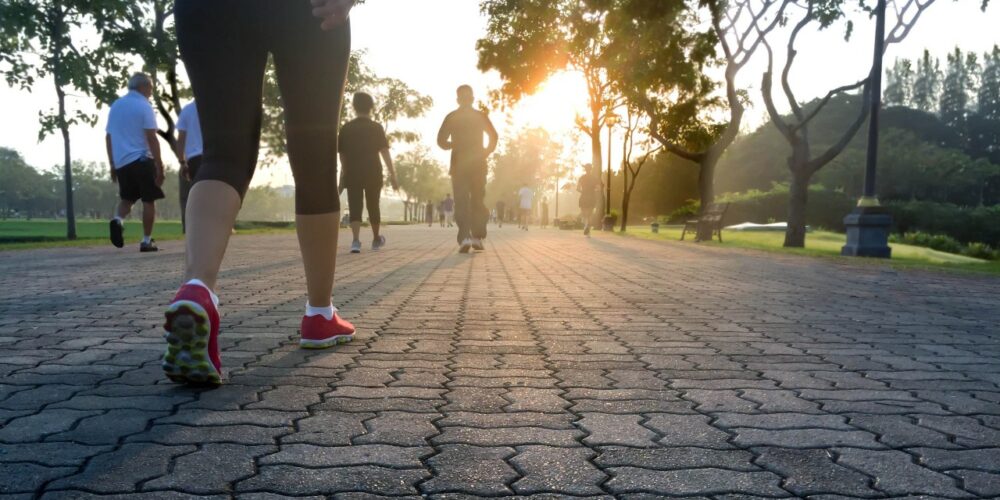 A la hora de caminar, unos pasos más pueden significar más años de vida