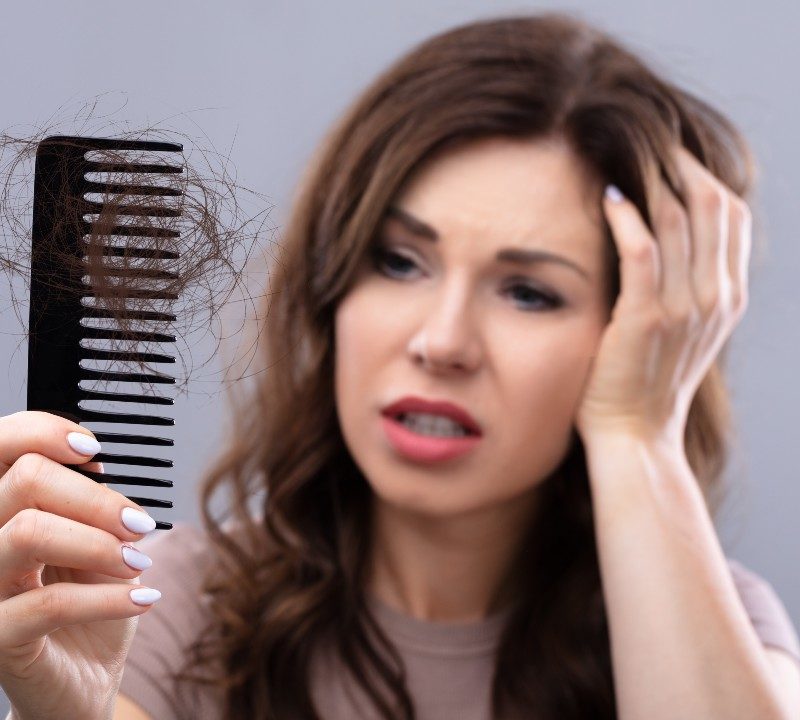 La verdad acerca de los remedios caseros para la caída del cabello