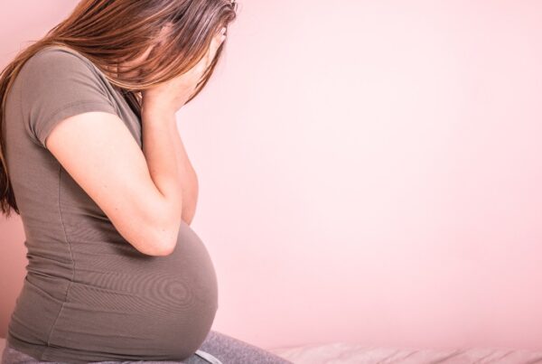 Antidepresivos en el embarazo ¿qué efectos tienen en los bebés a largo plazo?