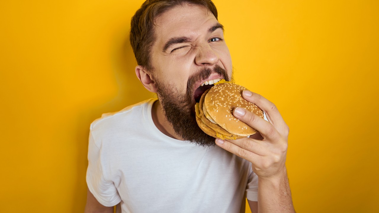 ¿Por qué llaman la atención las comidas que más engordan?