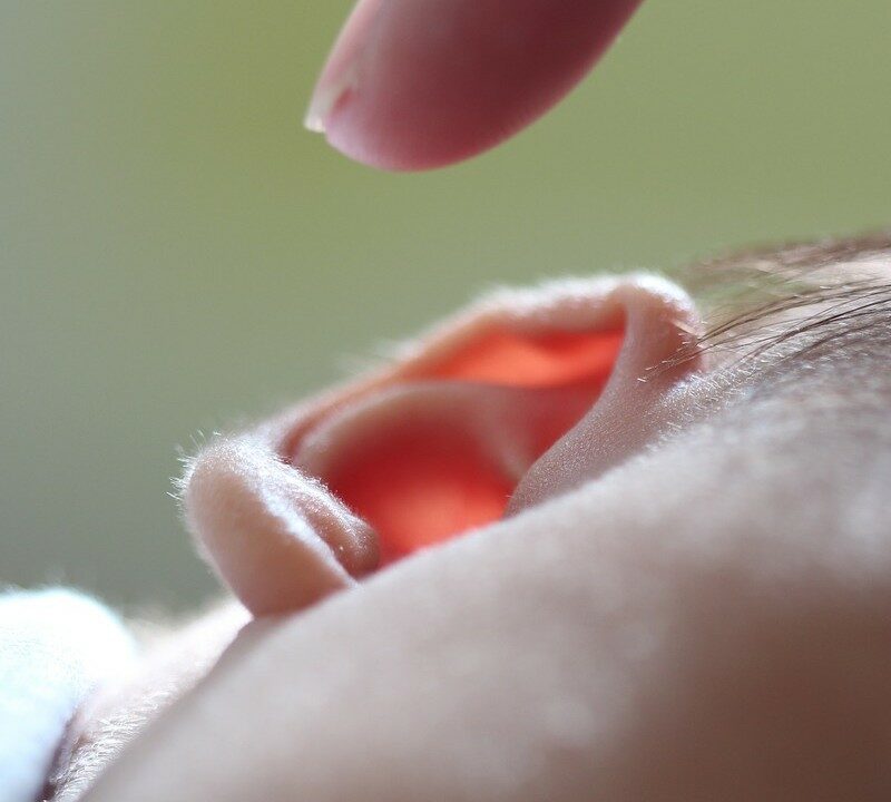 ¿Por qué son importantes las pruebas de audición para tu bebé?