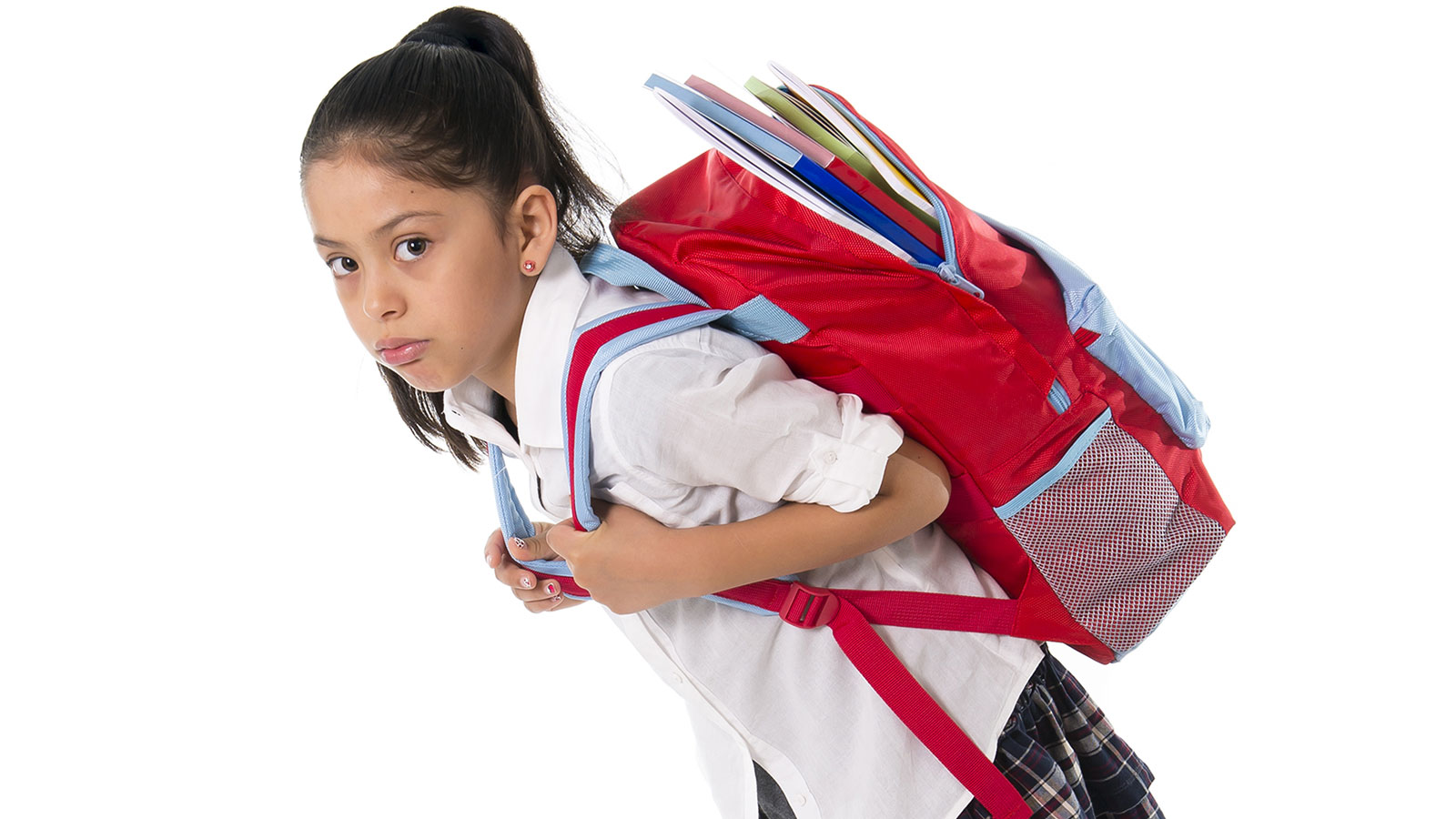 Cuidado con los maletines escolares que causan dolor de espalda