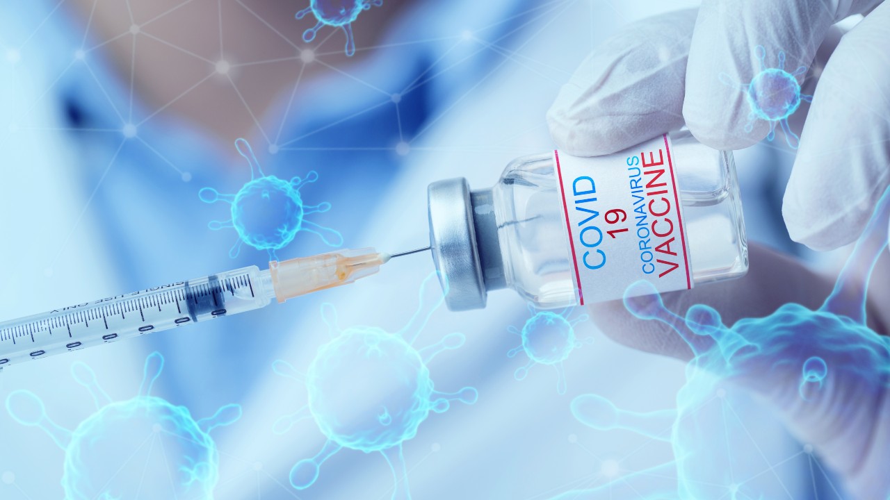 Comparando tres de las vacunas contra el COVID-19