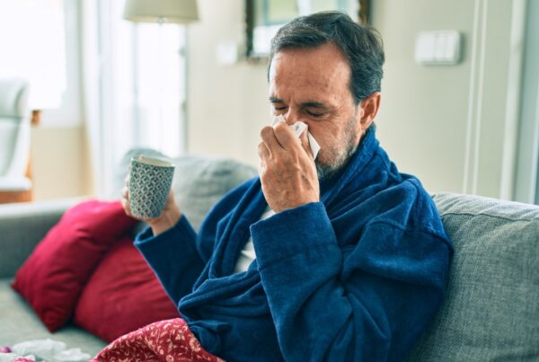 Respuestas a preguntas comunes sobre el resfriado, la gripe y el COVID-19