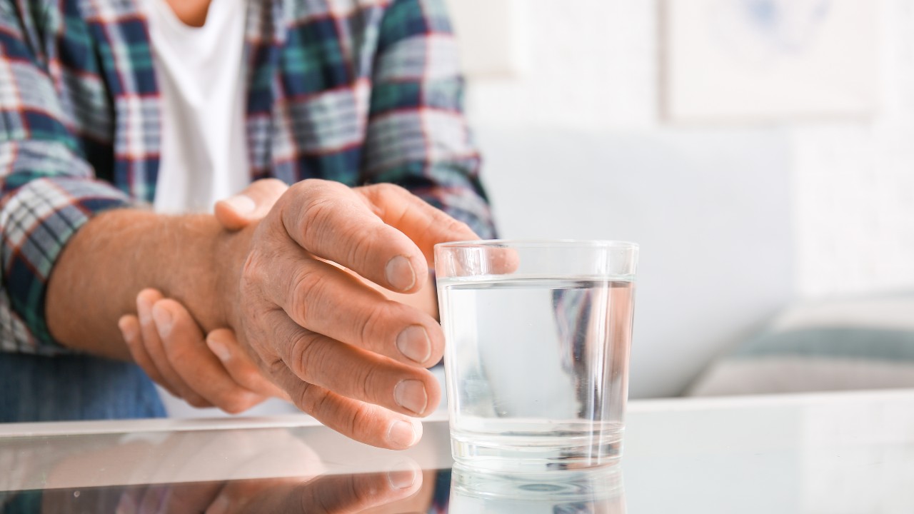 La enfermedad de Parkinson: su causa, síntomas y tratamiento