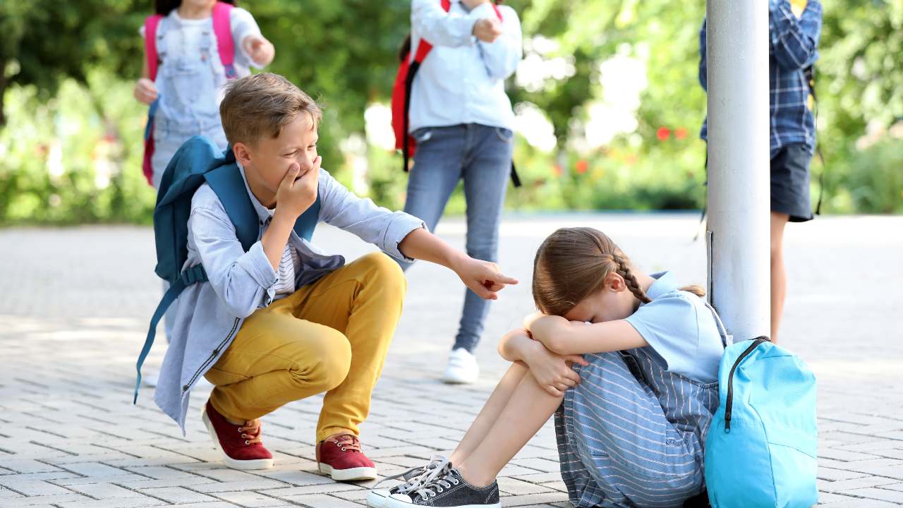 Cómo podemos ayudar a nuestros hijos ante el acoso escolar (bullying)? -  Vida y Salud