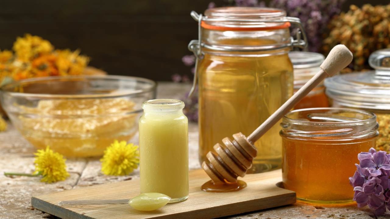 La jalea real, la miel y el propóleo, ¿son beneficiosos?