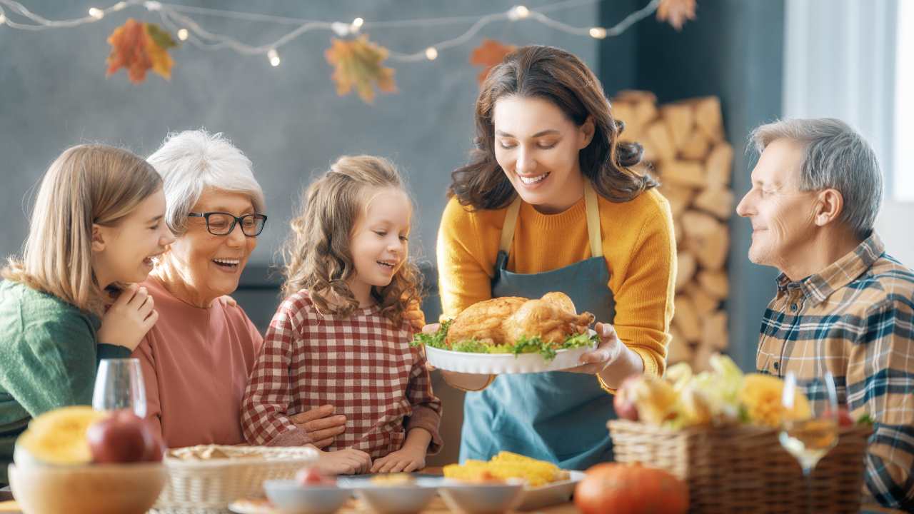 Thanksgiving: permítete vivirlo sin “positividad tóxica”