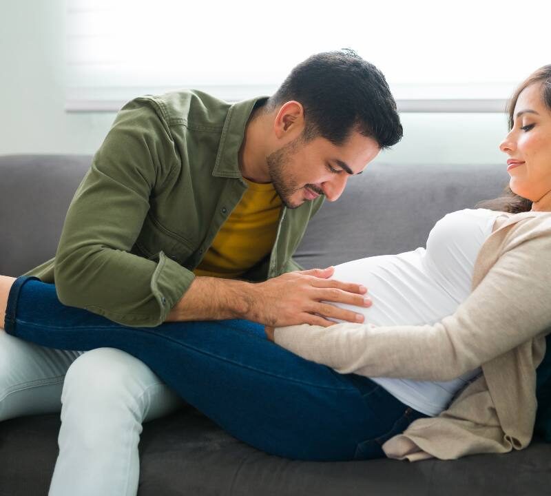 ¿Influye en el bebé la lengua que oye cuando está en el útero?