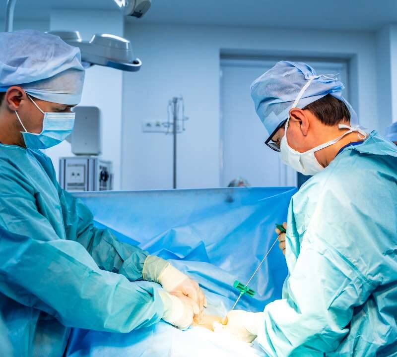Cuando el órgano trasplantado “ataca” a su receptor