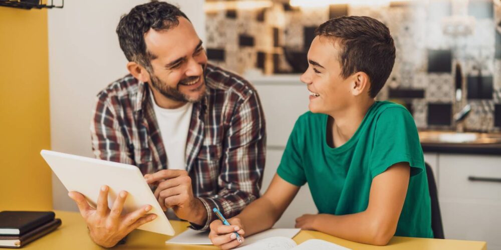 Cómo criar hijos responsables a través de rutinas y refuerzos positivos.