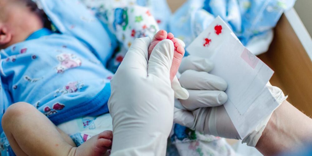 Cribado genético neonatal detecta más enfermedades graves