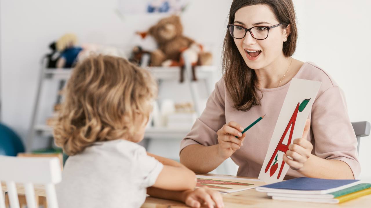Por qué se diagnostica menos el autismo en niñas que en niños