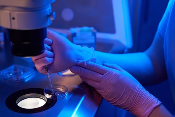 Óvulo humano generado en laboratorio a partir de células de la piel.