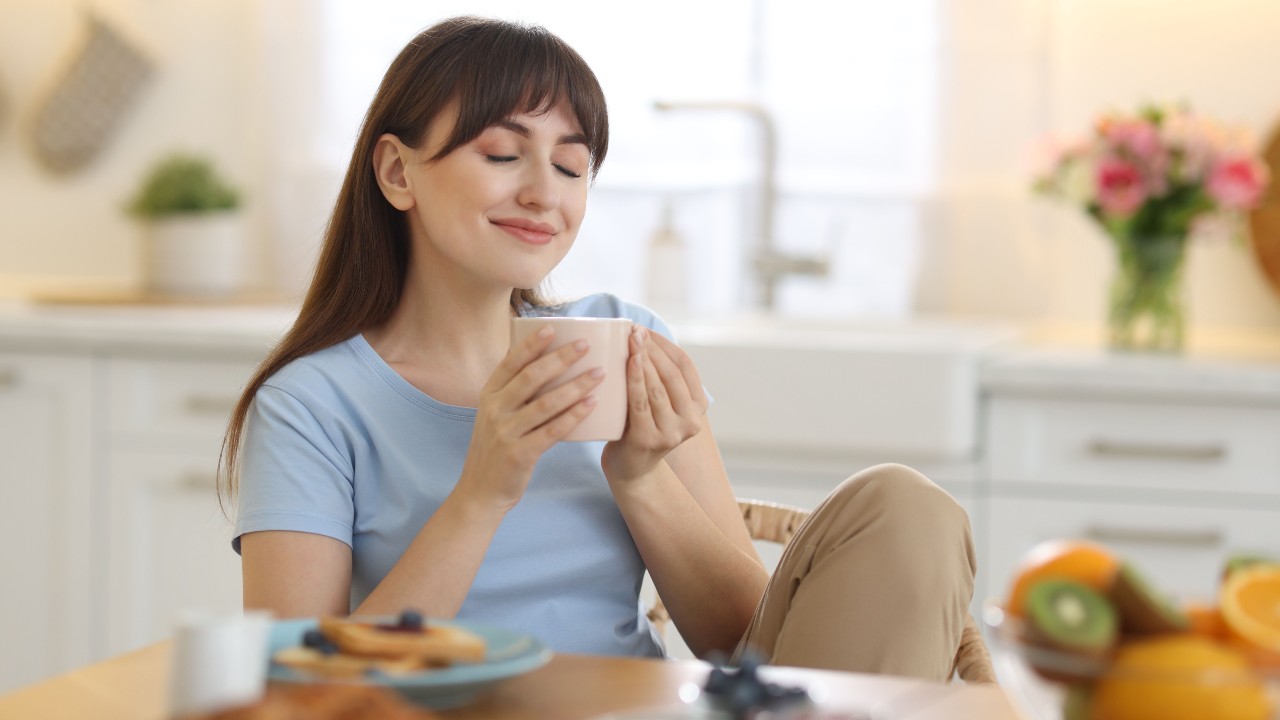 ¿Puede el consumo de café rejuvenecerte 5 años biológicamente?