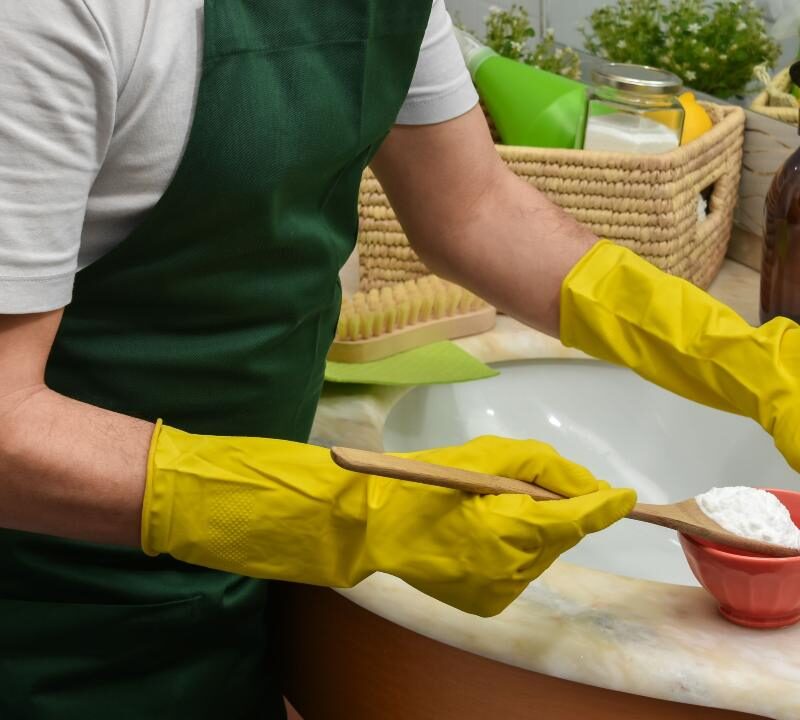 Advertencia sobre mezclar productos de limpieza