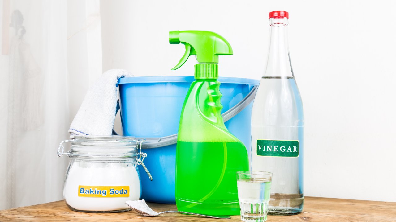 Mezclar productos de limpieza: un riesgo que debes evitar