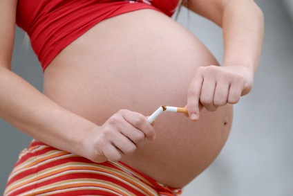 Embarazo + Cigarrillo = peligro para la salud de tu bebé